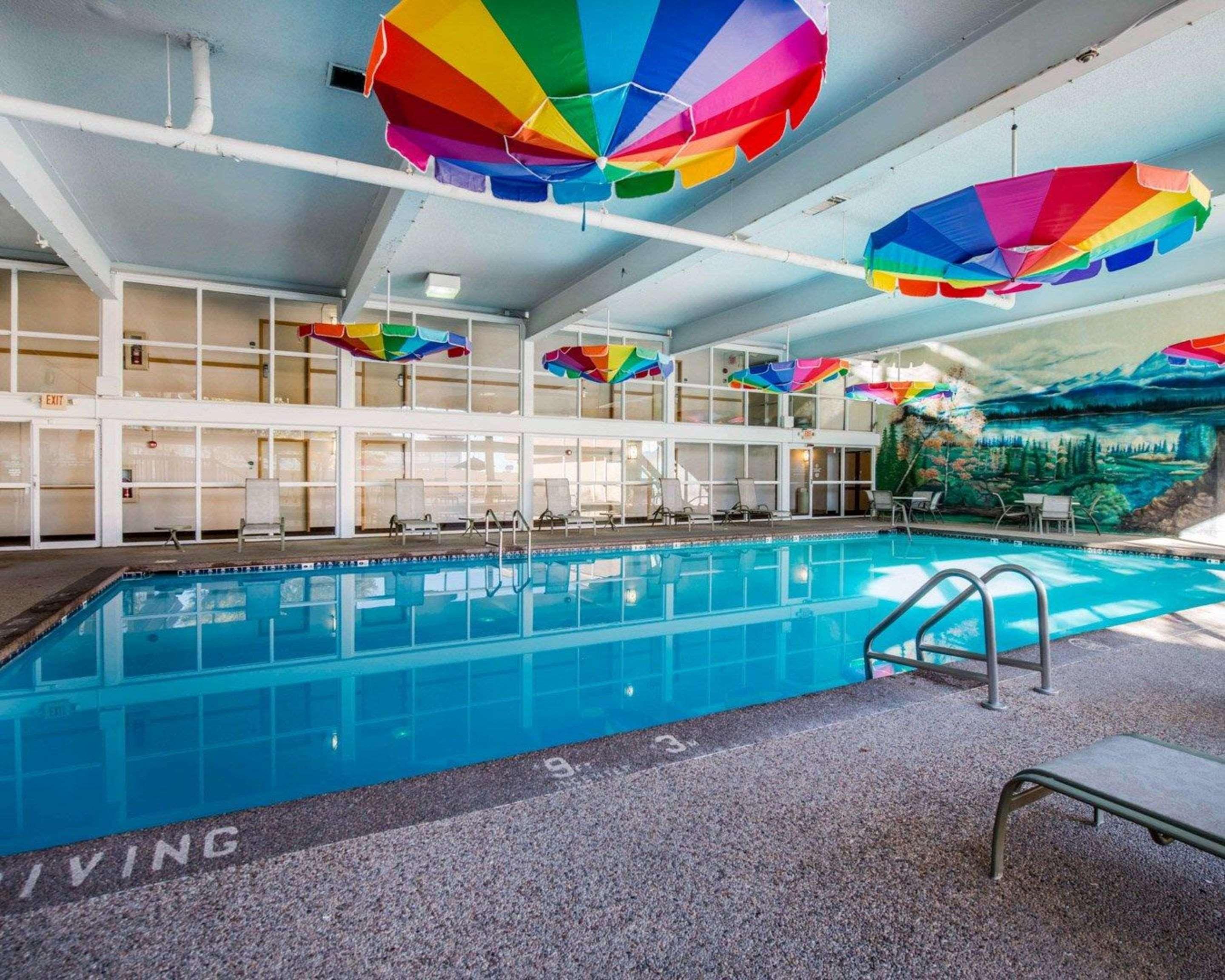 Clarion Inn And Events Center Pueblo North Luaran gambar
