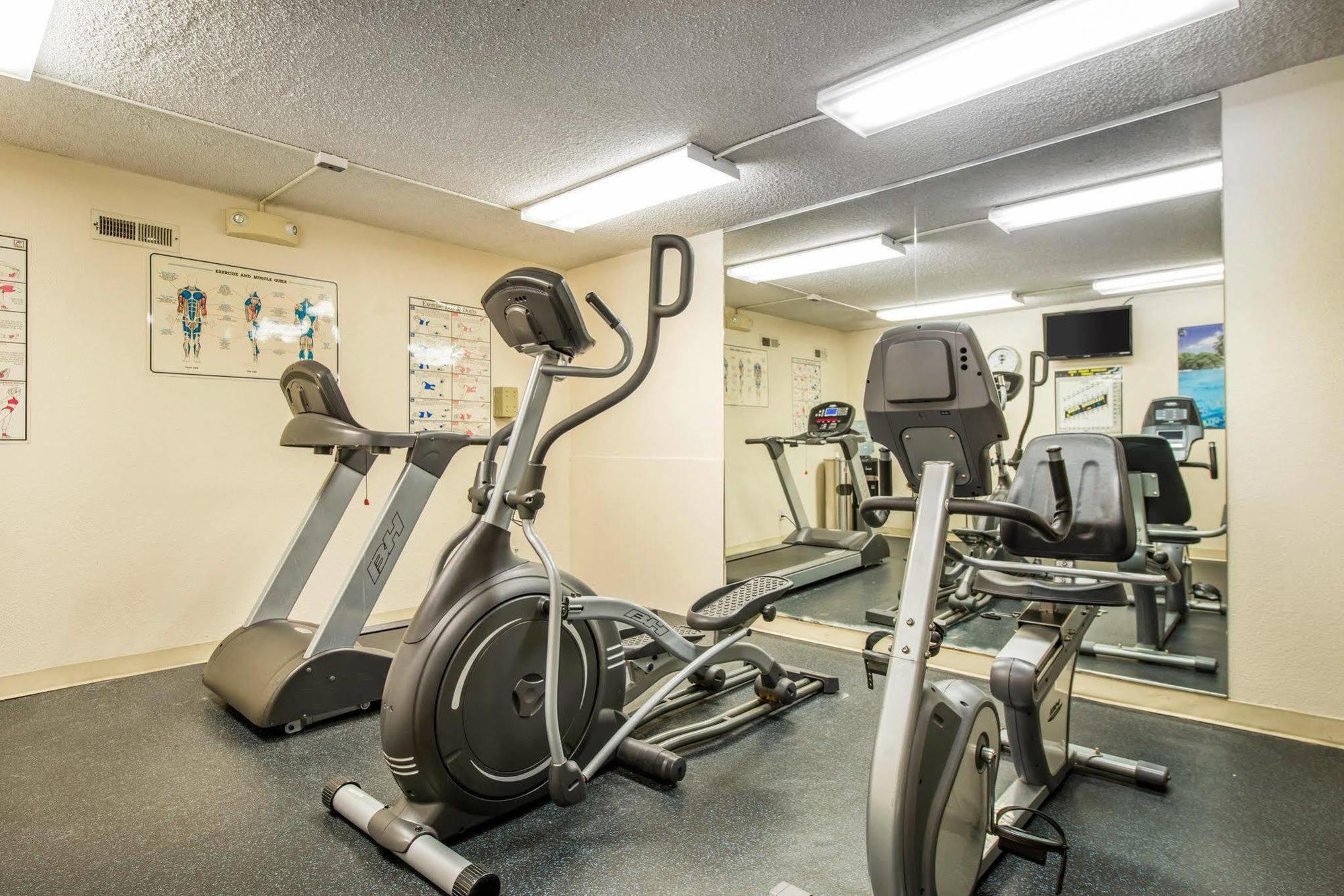 Clarion Inn And Events Center Pueblo North Luaran gambar